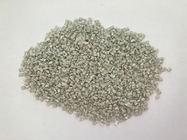 MT42GLB-NP應(yīng)用于汽車保險(xiǎn)杠
